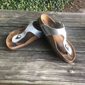 Birkenstock Gizeh silver size 36